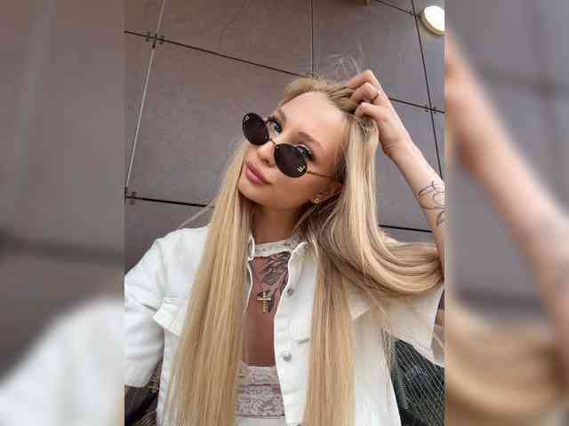 Cristi-Candy webcam