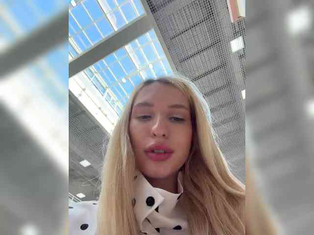 Cristi-Candy webcam