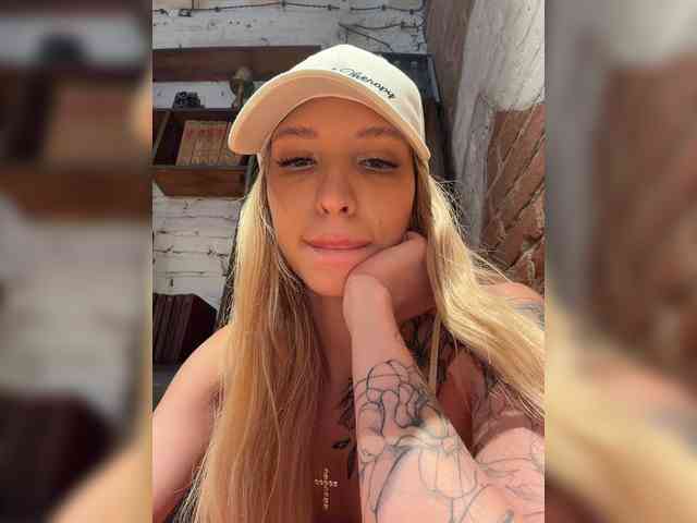 Cristi-Candy webcam
