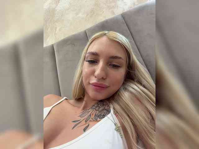 Cristi-Candy webcam