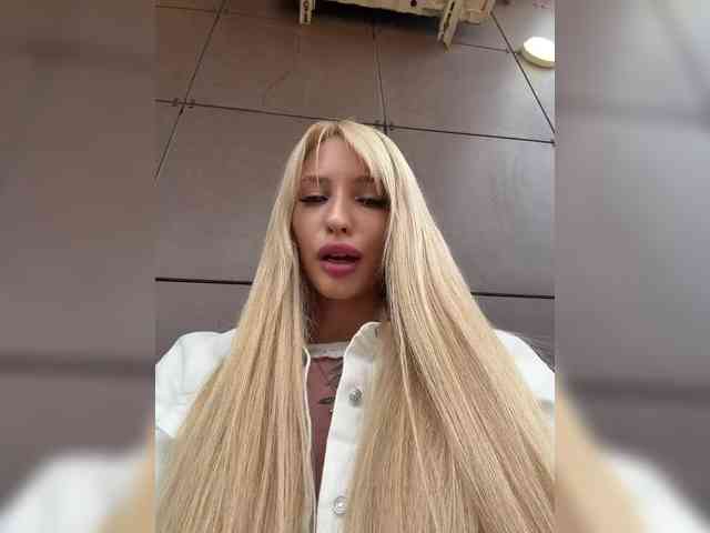Cristi-Candy webcam