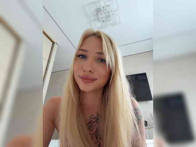 Cristi-Candy webcam