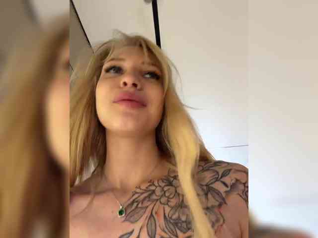 Cristi-Candy webcam
