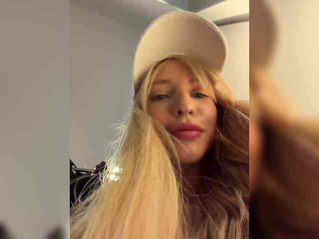 Cristi-Candy webcam