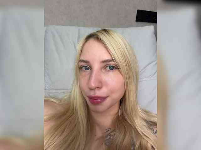Cristi-Candy webcam