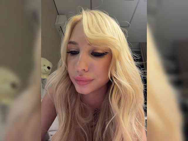EwaBrown Sex Cam Show