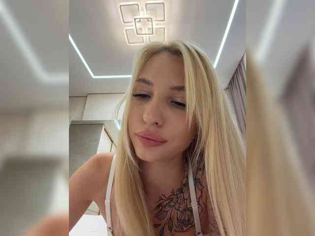 Cristi-Candy webcam