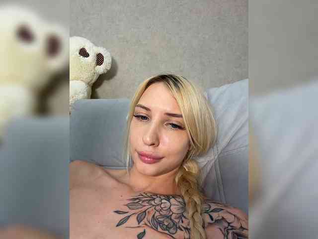 Cristi-Candy webcam