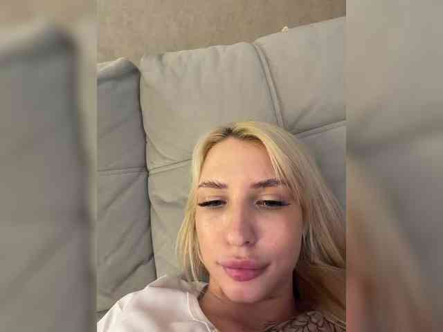 Cristi-Candy webcam