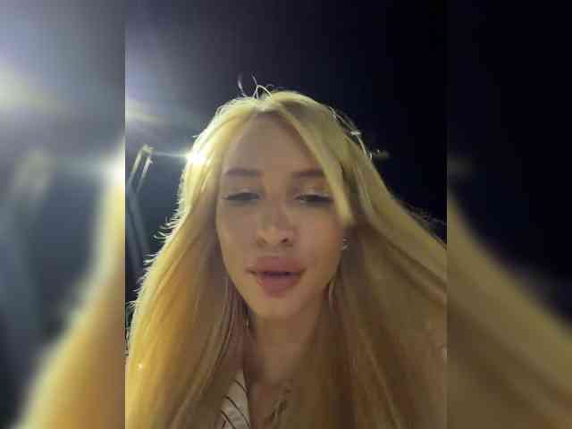 Cristi-Candy webcam