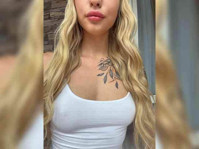 EwaBrown Sex Cam Show