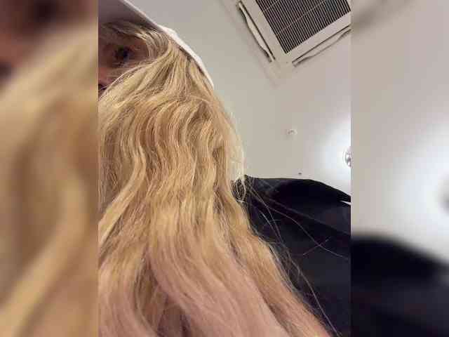 Cristi-Candy webcam
