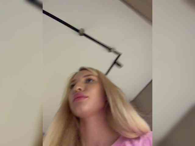 Cristi-Candy webcam