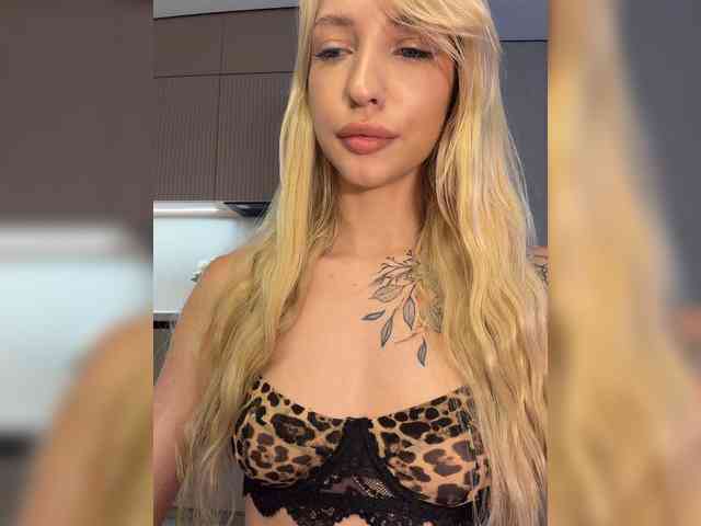 Cristi-Candy webcam
