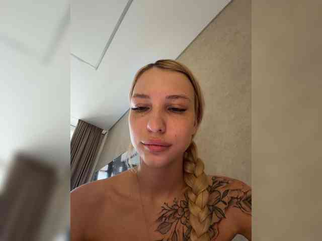 Cristi-Candy webcam