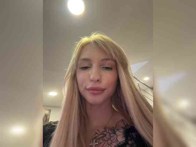 Cristi-Candy webcam