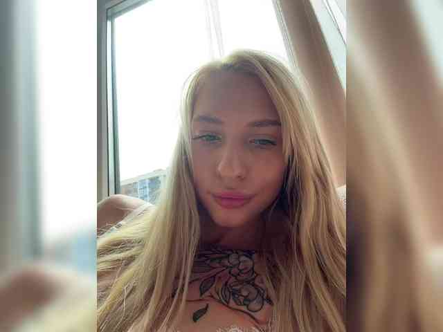 EwaBrown Sex Cam Show