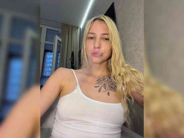 Cristi-Candy webcam