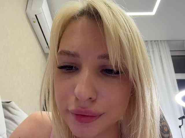 Cristi-Candy webcam