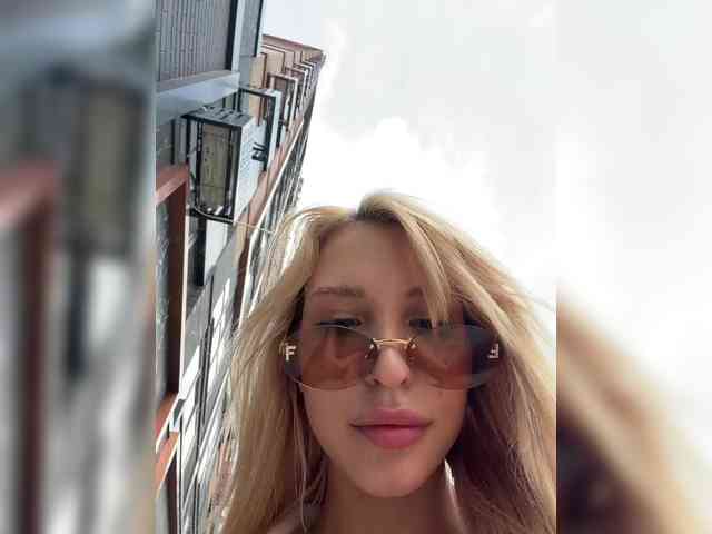 Cristi-Candy webcam