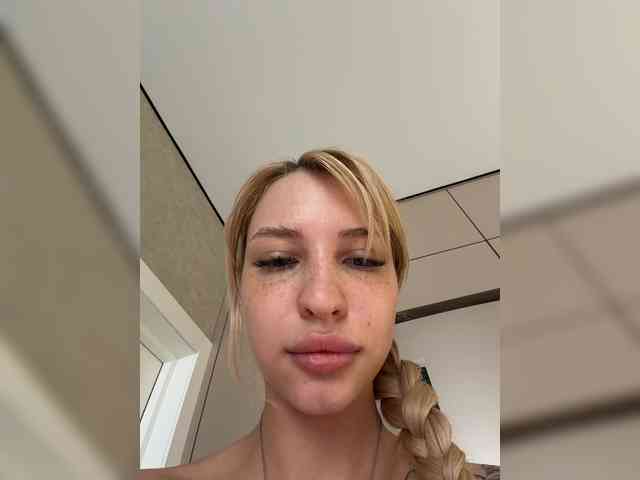 Cristi-Candy webcam