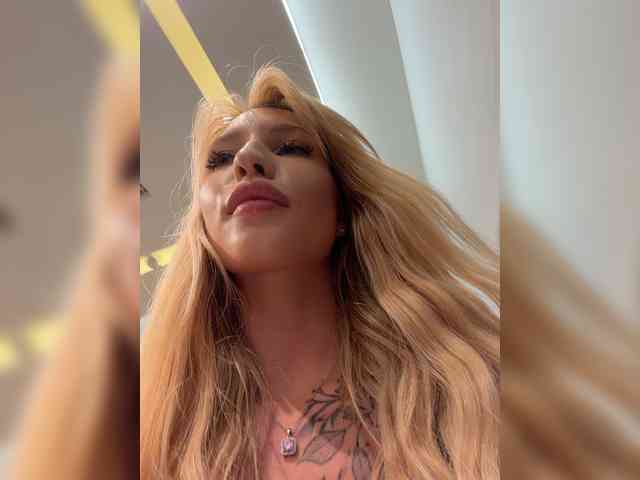 Cristi-Candy webcam