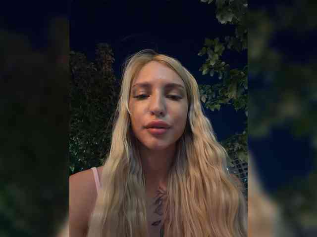EwaBrown Sex Cam Show