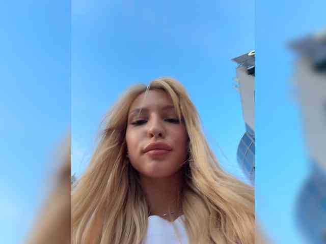 Cristi-Candy webcam