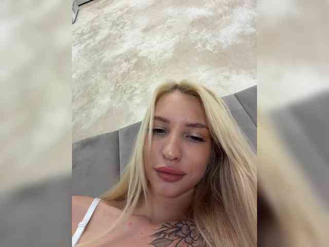 Cristi-Candy webcam