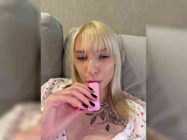 EwaBrown Live Webcam on BongaCams