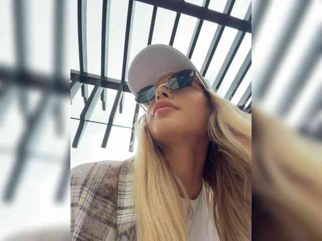 Cristi-Candy webcam