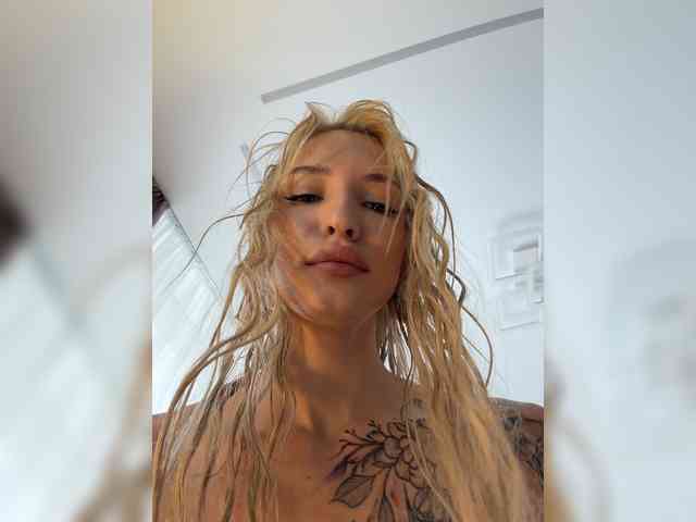 Cristi-Candy webcam