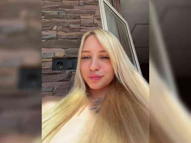 Cristi-Candy webcam