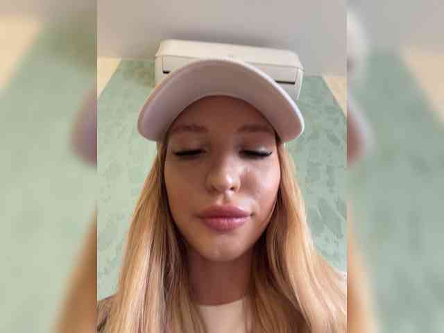 Cristi-Candy webcam