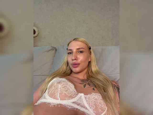 EwaBrown Sex Cam Show