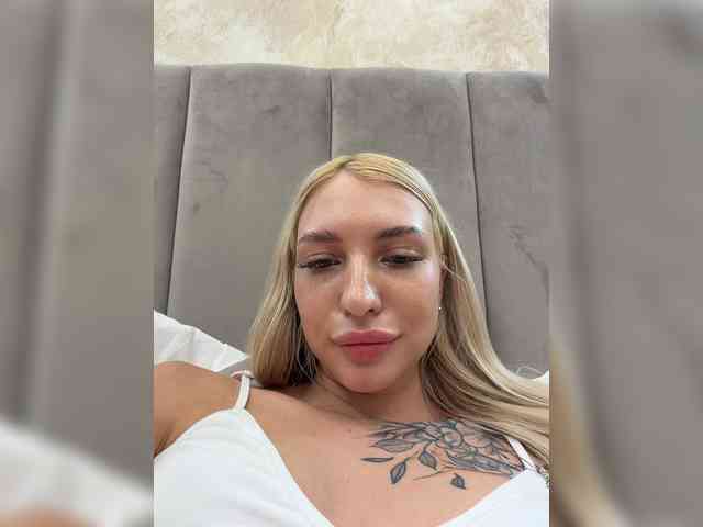 Cristi-Candy webcam