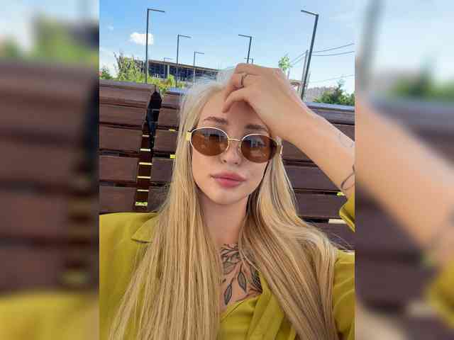 Cristi-Candy webcam