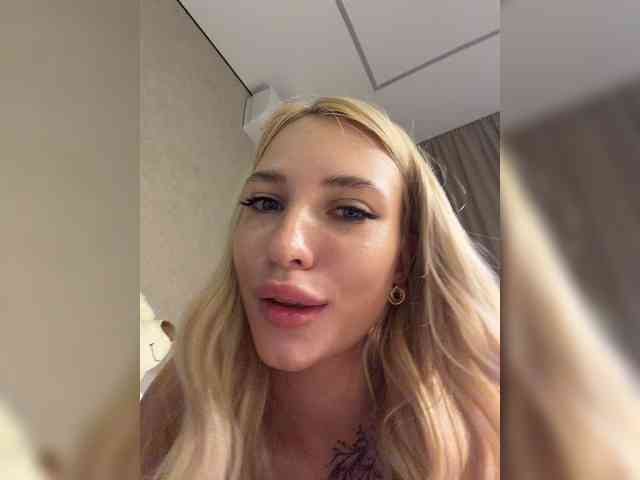 Cristi-Candy webcam