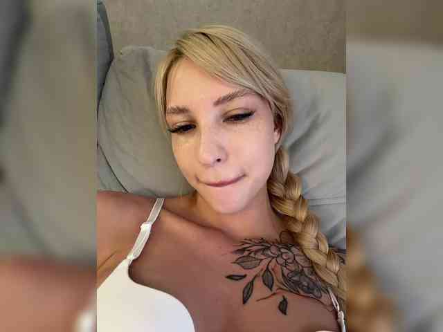 Cristi-Candy webcam
