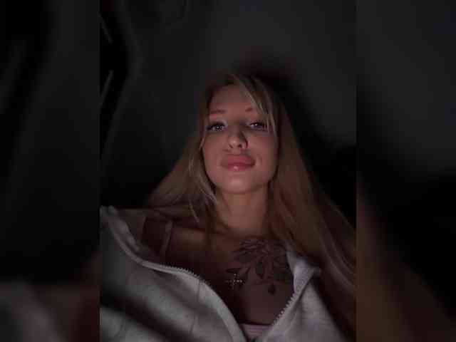 Cristi-Candy webcam