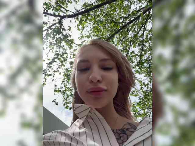 Cristi-Candy webcam