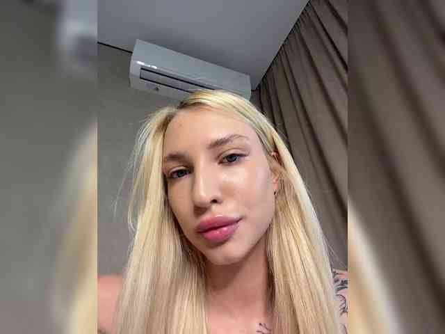 Cristi-Candy webcam