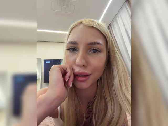 Cristi-Candy webcam