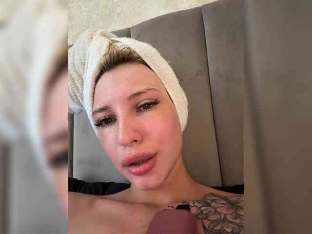 Cristi-Candy webcam