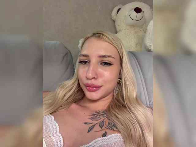 EwaBrown Sex Cam Show