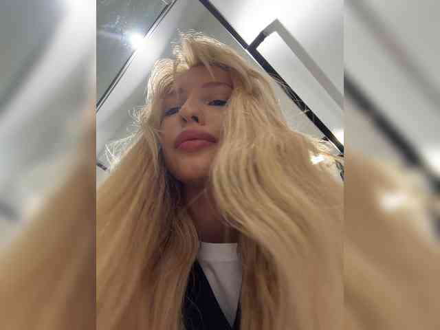 Cristi-Candy webcam
