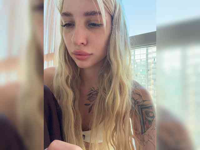 EwaBrown Sex Cam Show