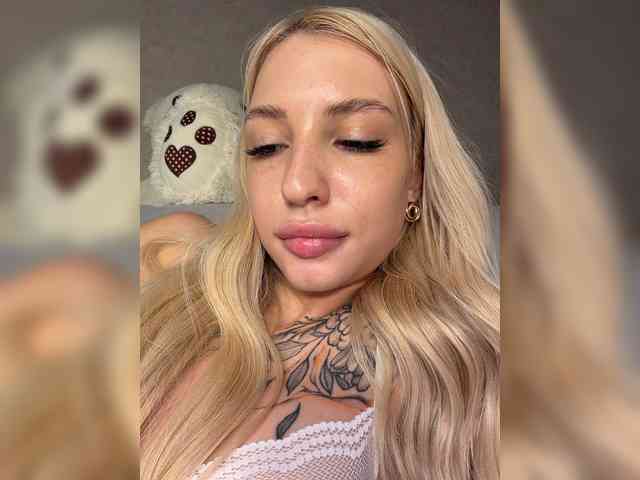 EwaBrown Sex Cam Show