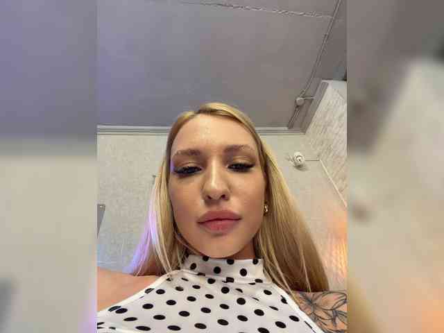 Cristi-Candy webcam
