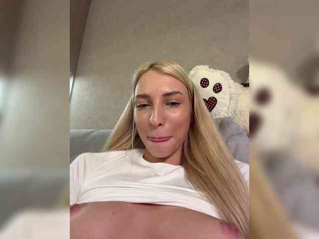 EwaBrown Sex Cam Show